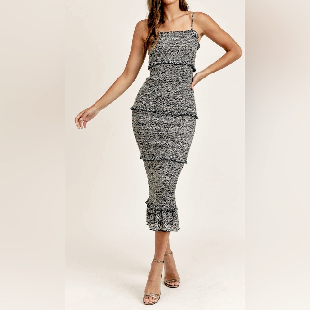 Mable the Label Esme Smocking Detailed Midi Length Dress Navy/Tan Leaf Print ZB2